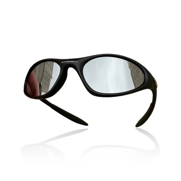 Minute Preta + Case - ÚLTIMAS UNIDADES